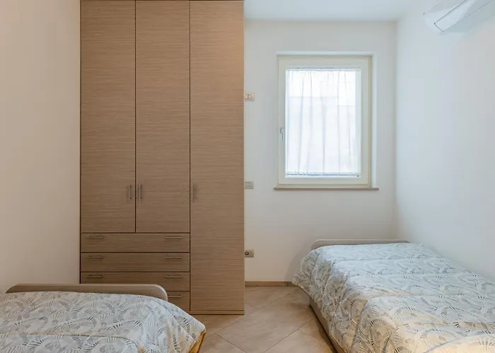 Girasole - Gla128 By Interhome