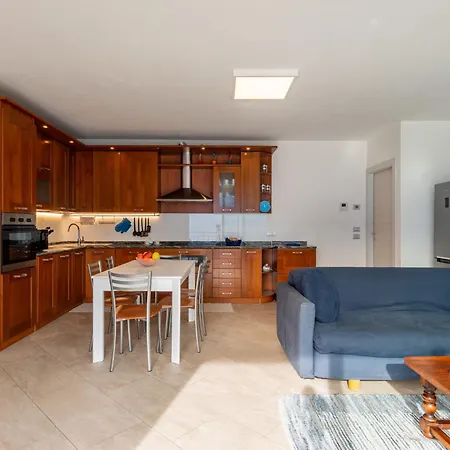 Girasole - Gla128 By Interhome